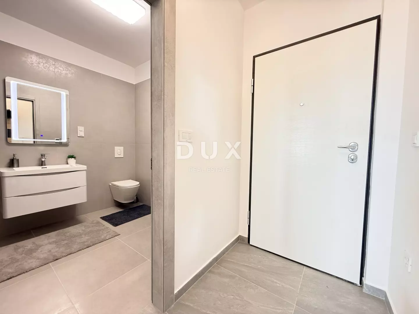 2-bedroom Apartment In Klenovica, Croatia (90,79 M²)