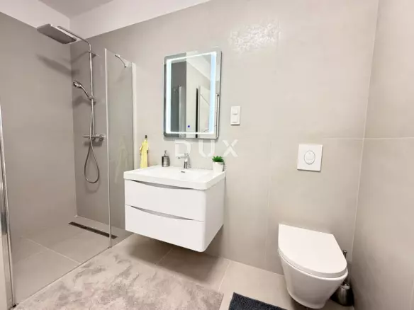 2-bedroom Apartment In Klenovica, Croatia (90,79 M²)