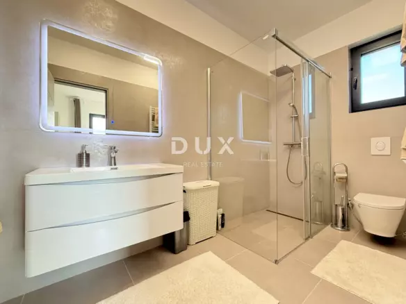 2-bedroom Apartment In Klenovica, Croatia (90,79 M²)