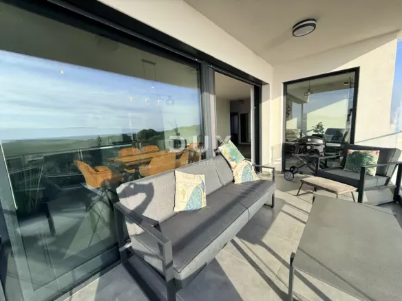 2-bedroom Apartment In Klenovica, Croatia (90,79 M²)