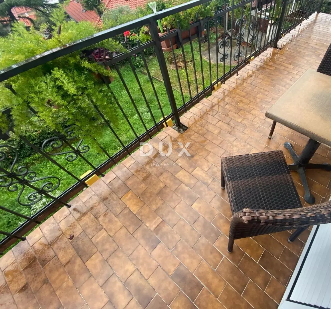 1759246472_whatsapp-slika-2025-09-30-u-17-cc2a7b 4-bedroom Apartment In Trsat, Croatia (163 M²)