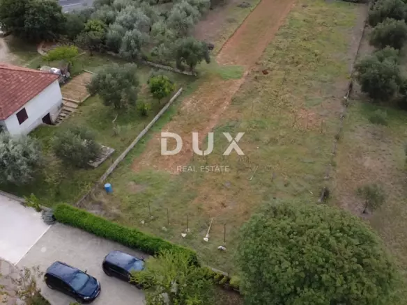 Land In Poličnik, Croatia (2.166 M²)