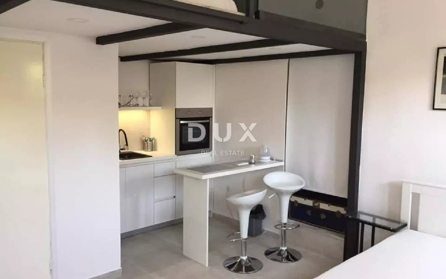 3-bedroom Apartment In Volosko, Croatia (87 M²)