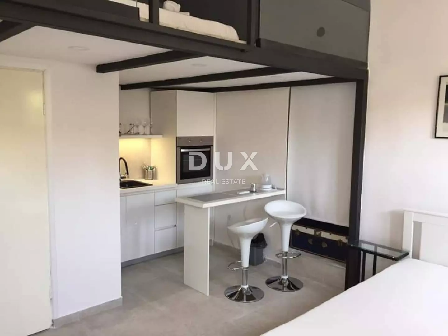 3-bedroom Apartment In Volosko, Croatia (87 M²)