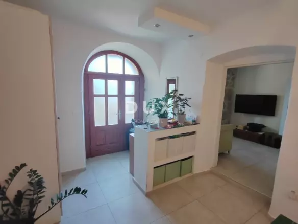 3-bedroom Apartment In Volosko, Croatia (87 M²)