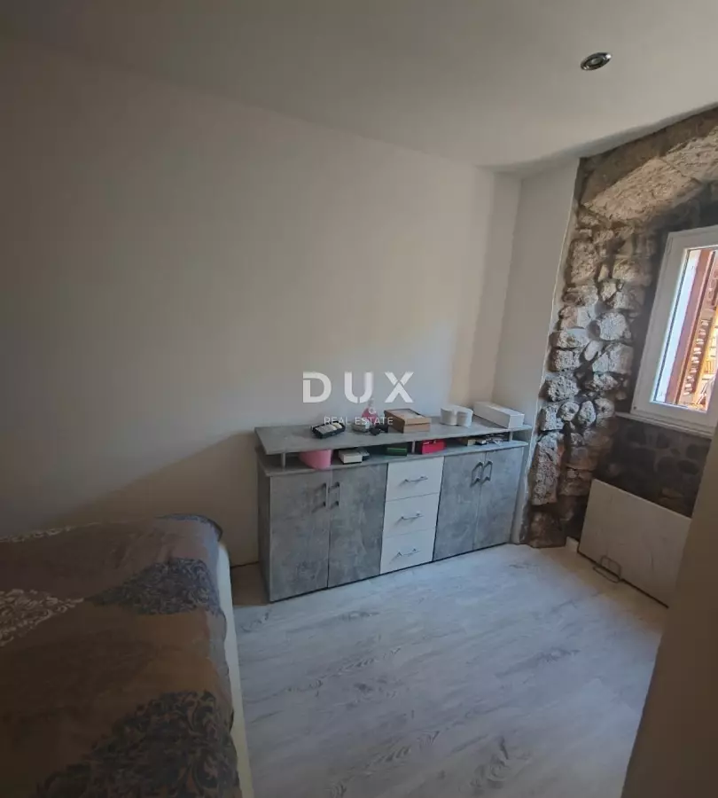 3-bedroom Apartment In Volosko, Croatia (87 M²)