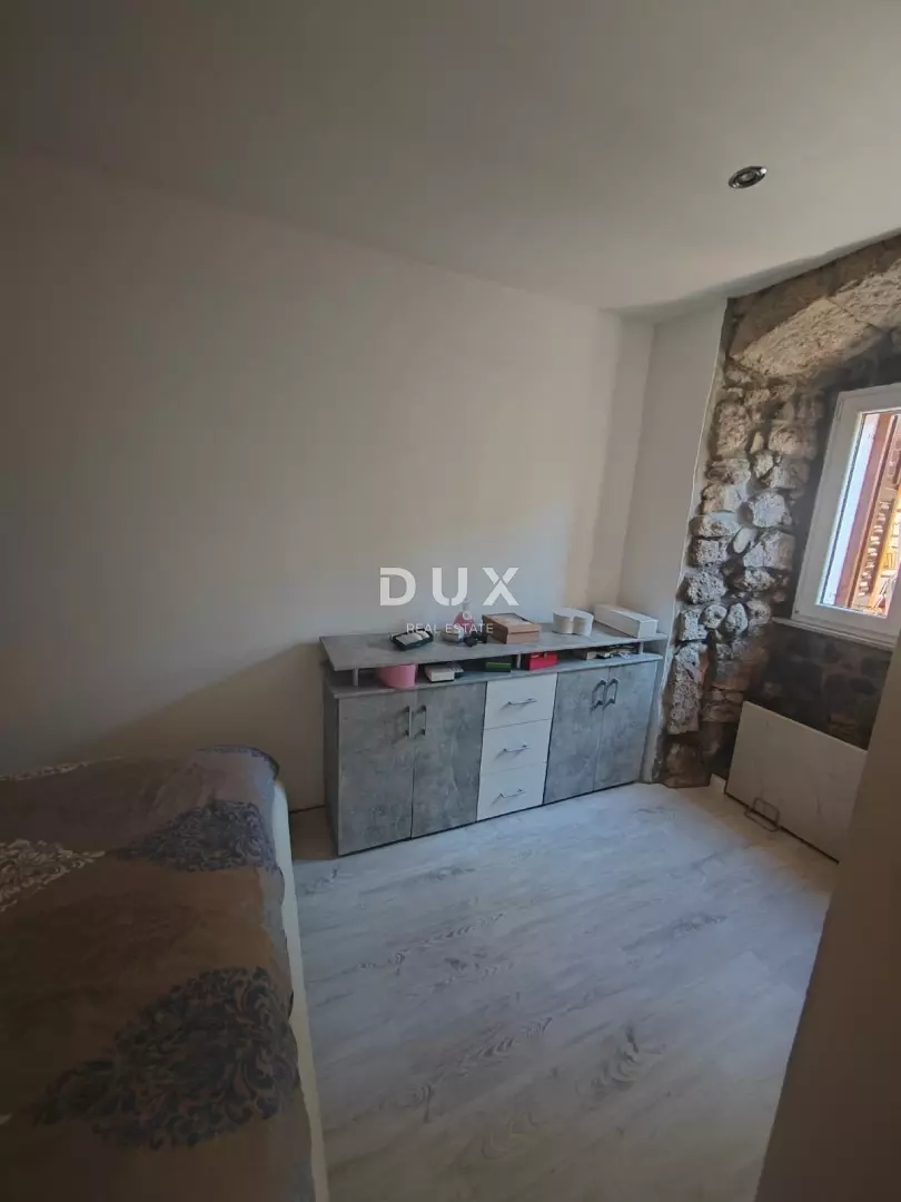 3-bedroom Apartment In Volosko, Croatia (87 M²)