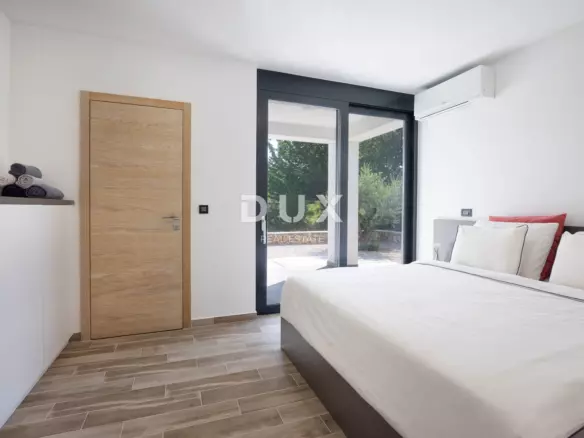 3-bedroom Villa In Krk, Croatia (210 M²)