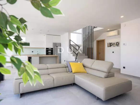 3-bedroom Villa In Krk, Croatia (210 M²)
