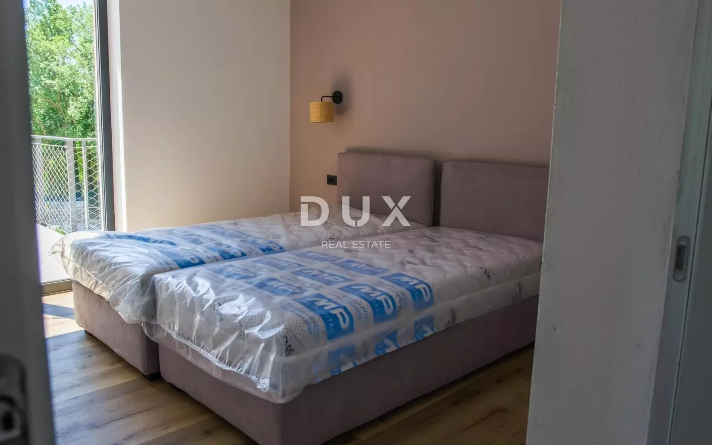 4-bedroom Detached House In Višnjan, Croatia (377 M²)