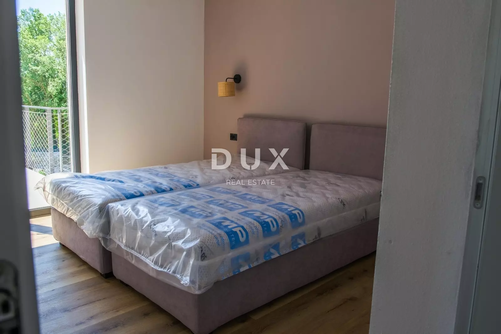 4-bedroom Detached House In Višnjan, Croatia (377 M²)