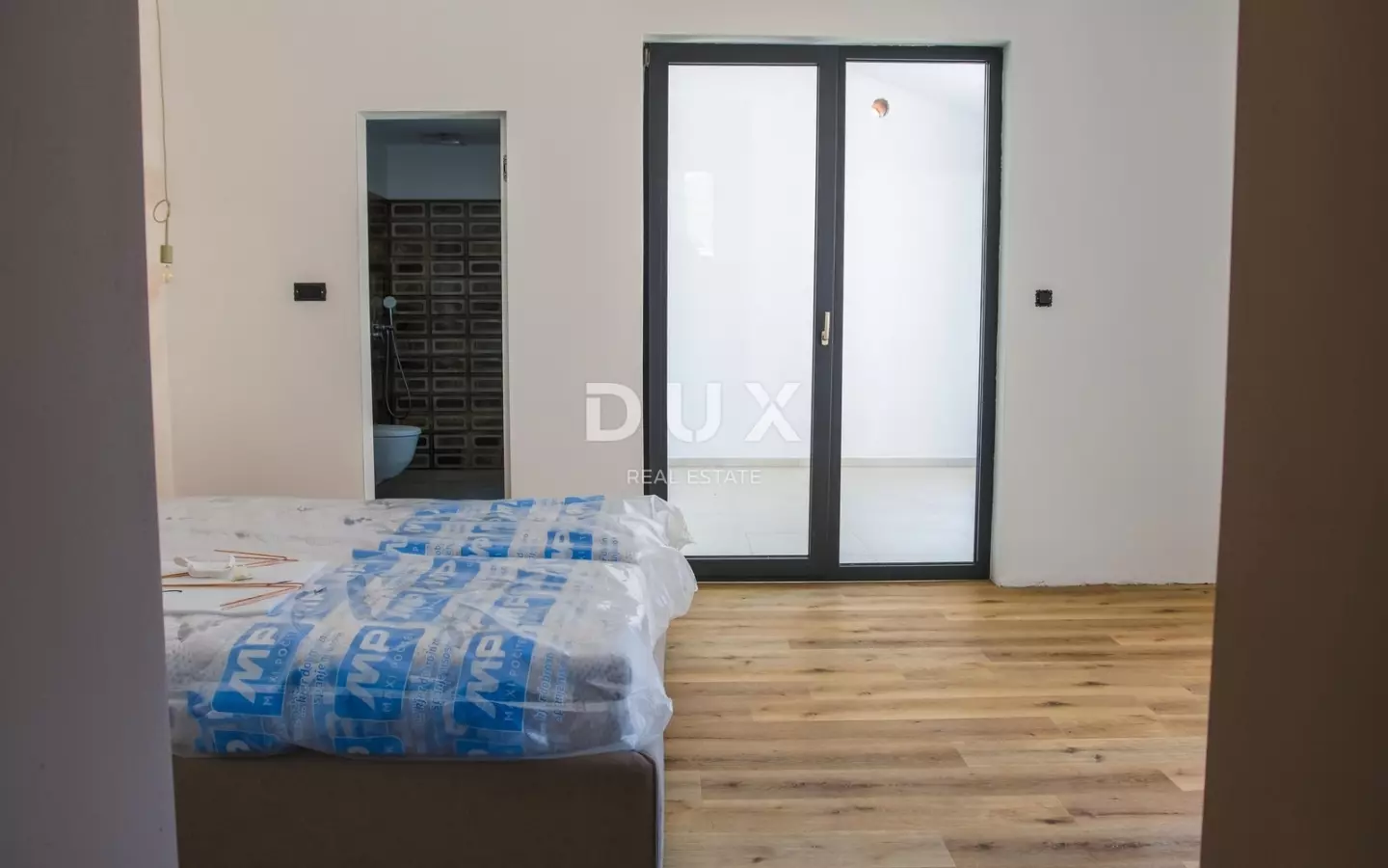4-bedroom Detached House In Višnjan, Croatia (377 M²)