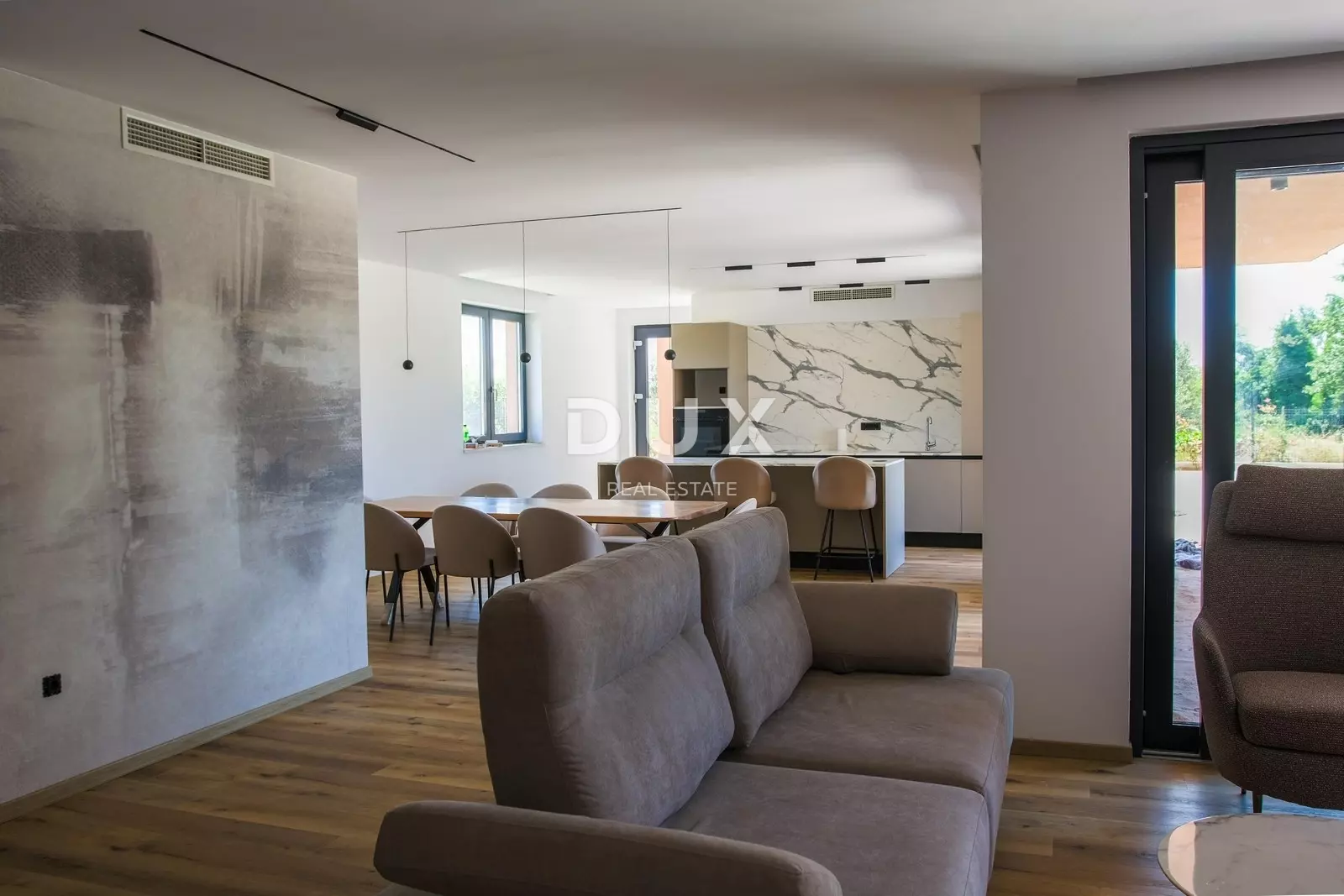 4-bedroom Detached House In Višnjan, Croatia (377 M²)