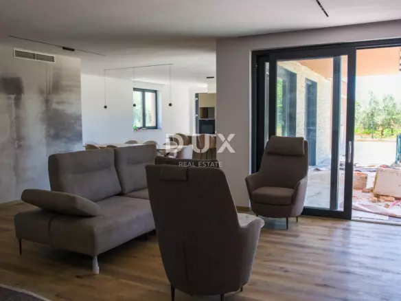 4-bedroom Detached House In Višnjan, Croatia (377 M²)
