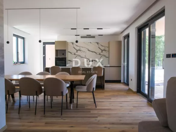 4-bedroom Detached House In Višnjan, Croatia (377 M²)