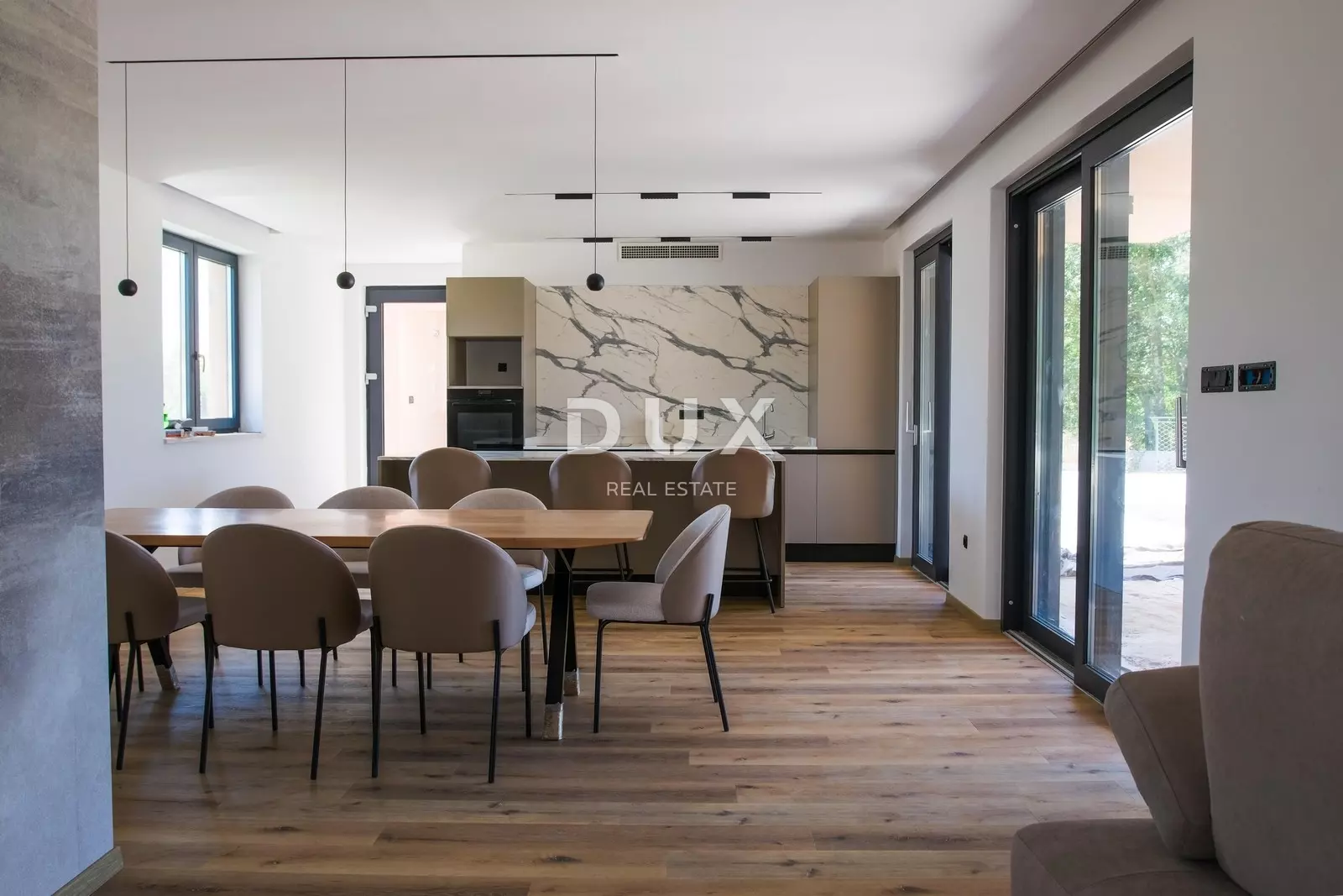 4-bedroom Detached House In Višnjan, Croatia (377 M²)