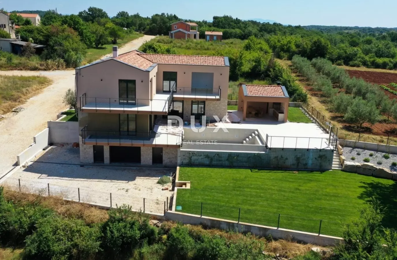 4-bedroom Detached House In Višnjan, Croatia (377 M²)