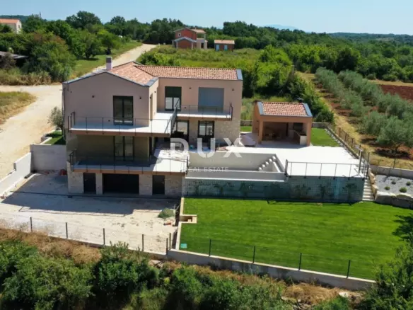 4-bedroom Detached House In Višnjan, Croatia (377 M²)