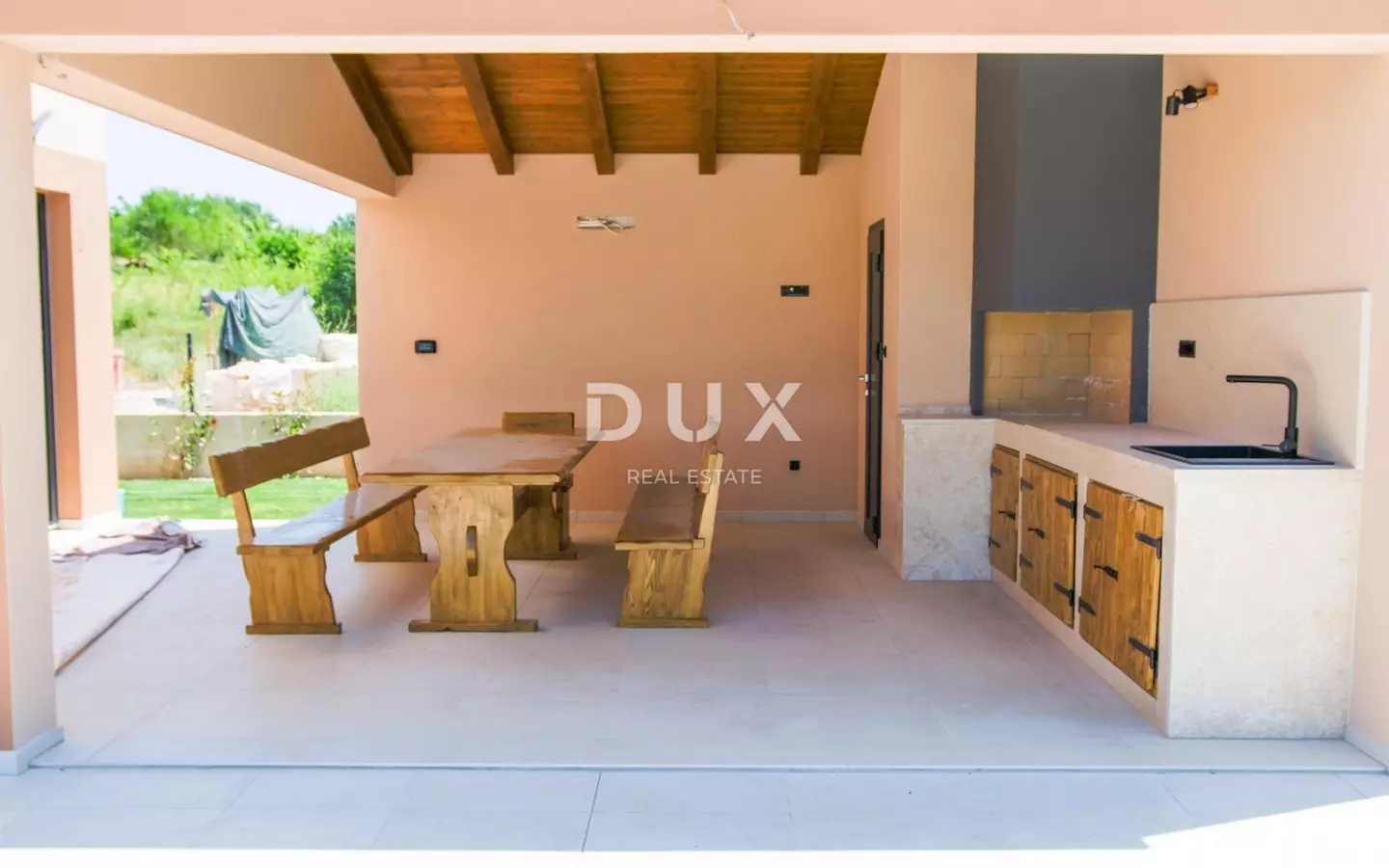 4-bedroom Detached House In Višnjan, Croatia (377 M²)
