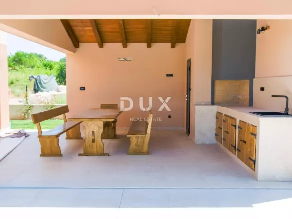 4-bedroom Detached House In Višnjan, Croatia (377 M²)