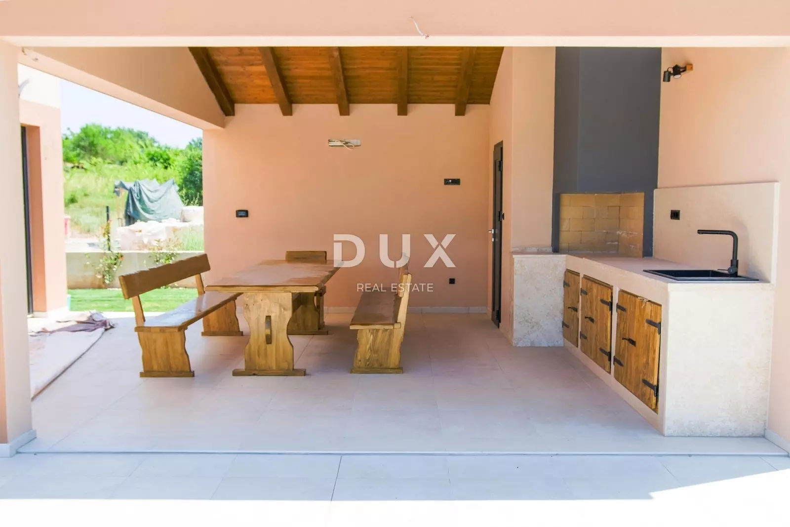 4-bedroom Detached House In Višnjan, Croatia (377 M²)
