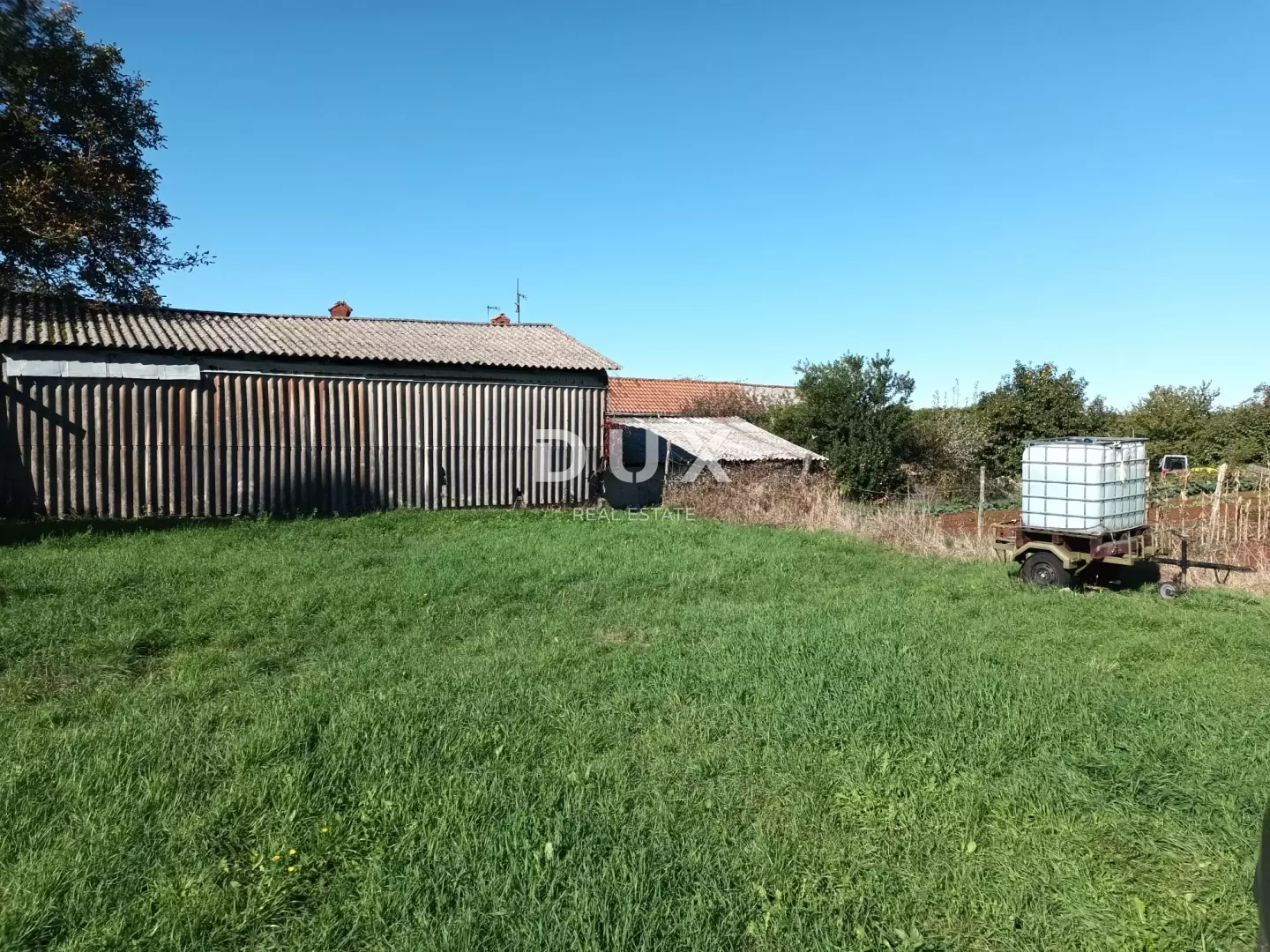 Land In Oprtalj, Croatia (453 M²)