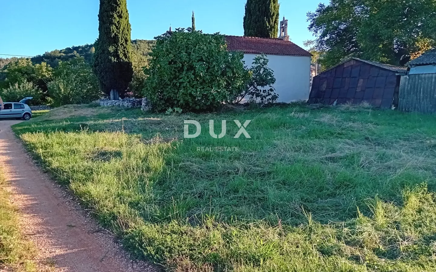 Land In Oprtalj, Croatia (453 M²)