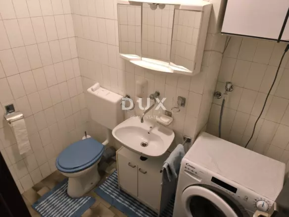3-bedroom Apartment In Kaštanjer, Croatia (83 M²)