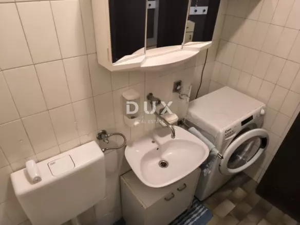 3-bedroom Apartment In Kaštanjer, Croatia (83 M²)