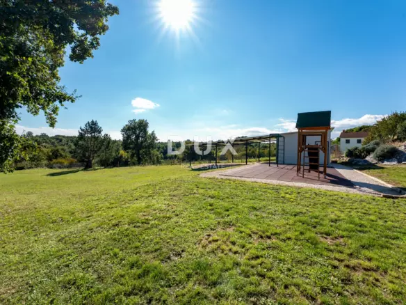 4-bedroom Villa In Žminj, Croatia (398 M²)