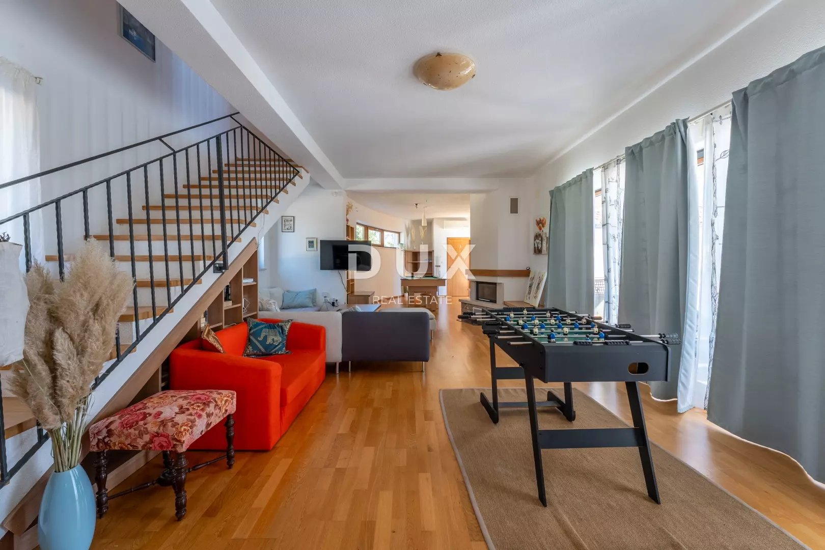 4-bedroom Villa In Žminj, Croatia (398 M²)
