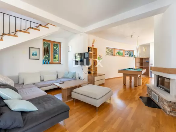 4-bedroom Villa In Žminj, Croatia (398 M²)