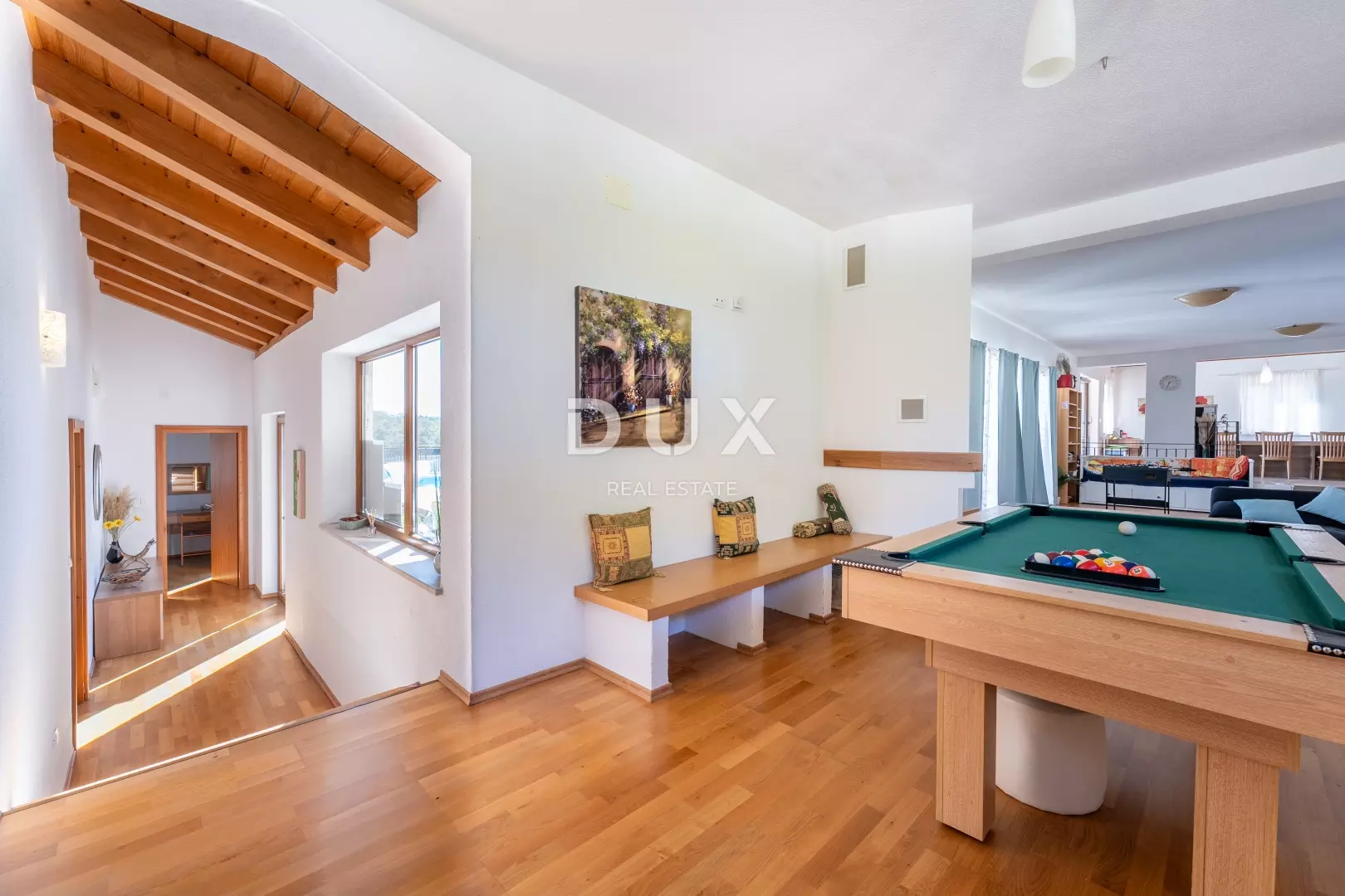 4-bedroom Villa In Žminj, Croatia (398 M²)