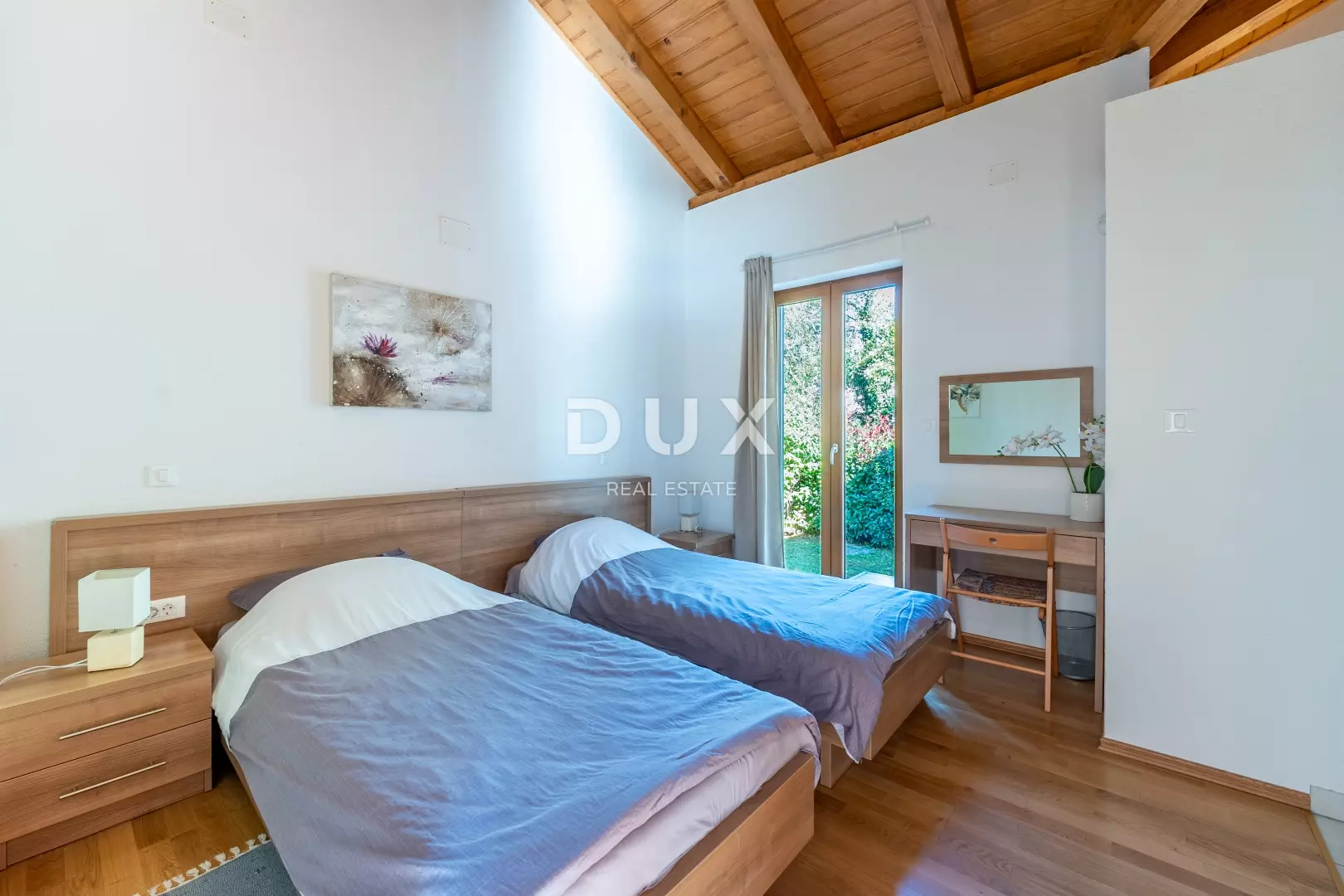 4-bedroom Villa In Žminj, Croatia (398 M²)