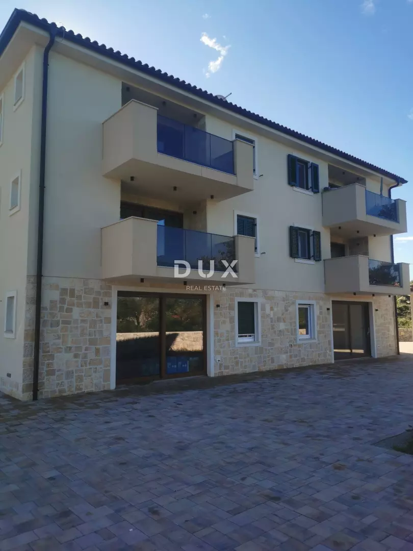 4-bedroom Apartment In Malinska, Croatia (152 M²)