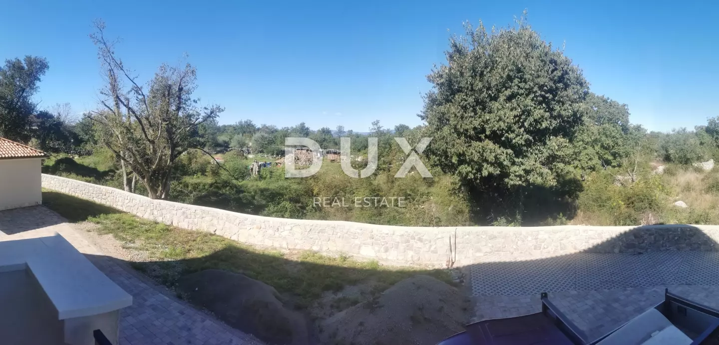 4-bedroom Apartment In Malinska, Croatia (152 M²)