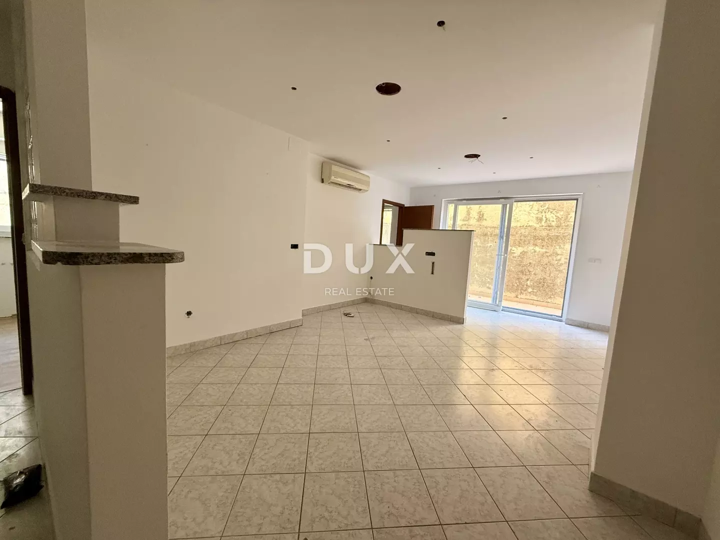3-bedroom Apartment In Njivice, Croatia (66 M²)