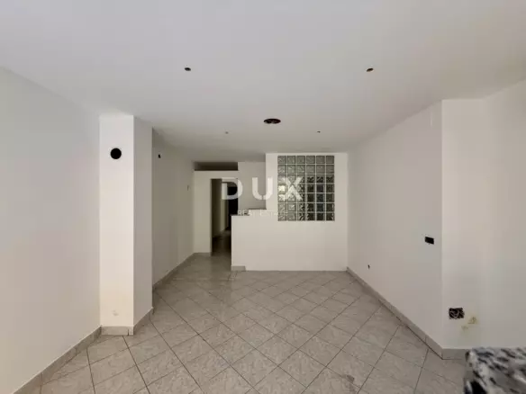 3-bedroom Apartment In Njivice, Croatia (66 M²)