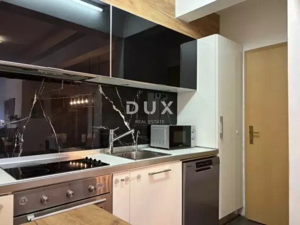 2-bedroom Apartment In Ližnjan, Croatia (88 M²)