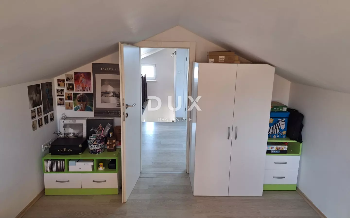 3-bedroom Apartment In Bale, Croatia (88 M²)