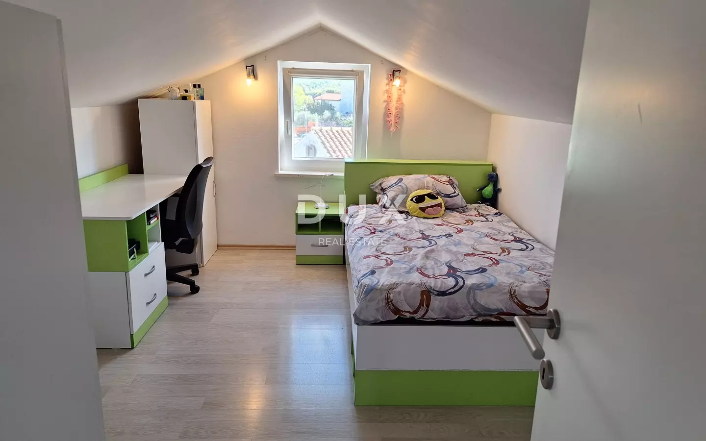 3-bedroom Apartment In Bale, Croatia (88 M²)