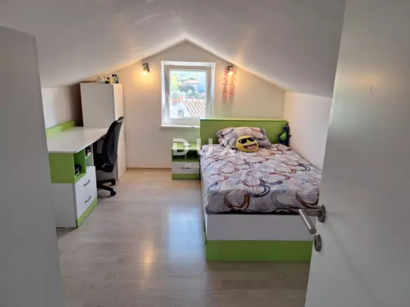 3-bedroom Apartment In Bale, Croatia (88 M²)