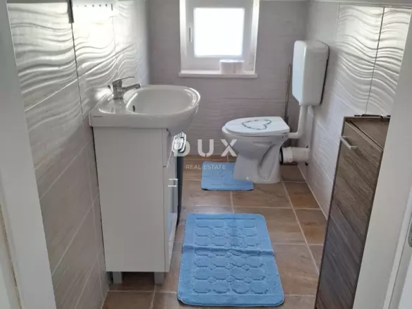 3-bedroom Apartment In Bale, Croatia (88 M²)