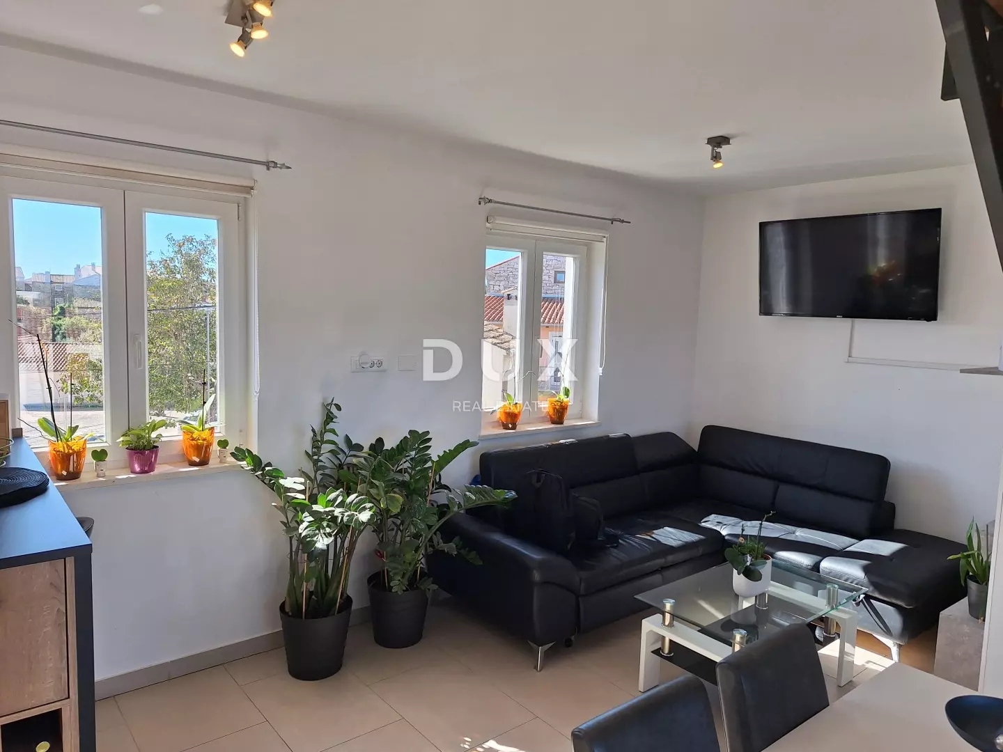 3-bedroom Apartment In Bale, Croatia (88 M²)
