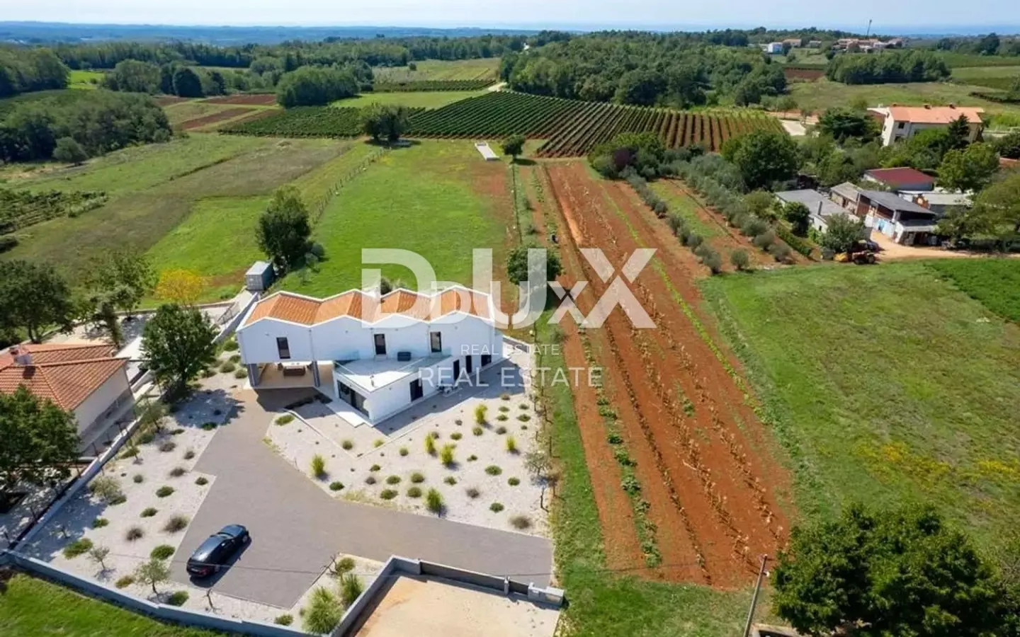 6-bedroom Villa In Višnjan, Croatia (454 M²)