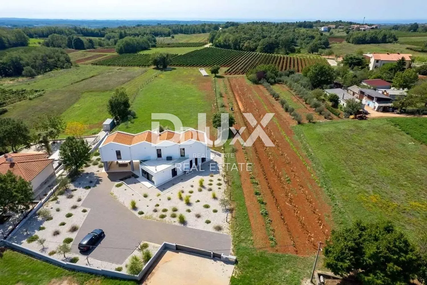 6-bedroom Villa In Višnjan, Croatia (454 M²)