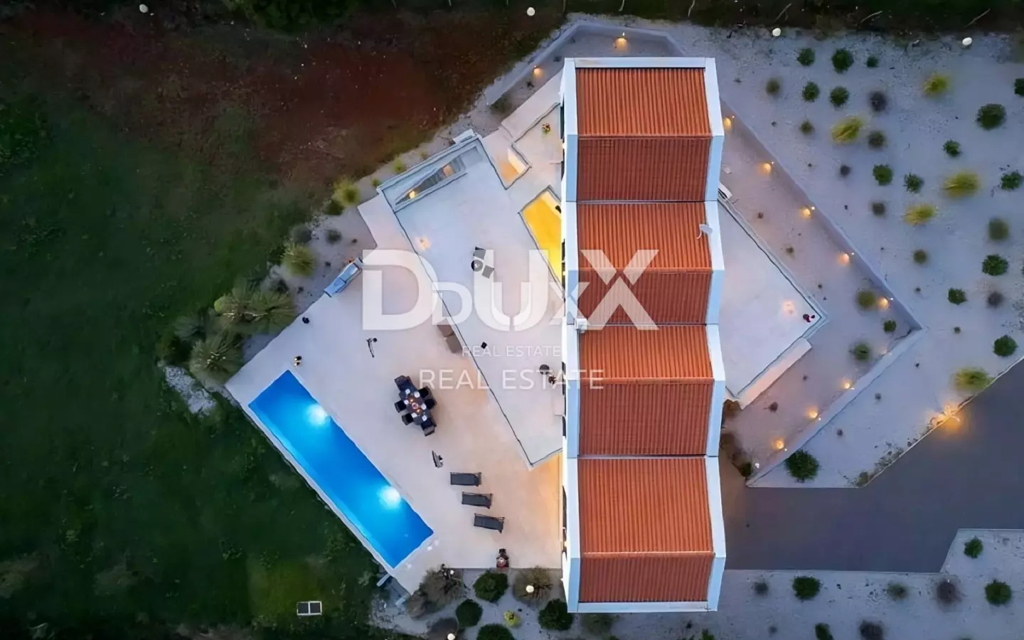 6-bedroom Villa In Višnjan, Croatia (454 M²)