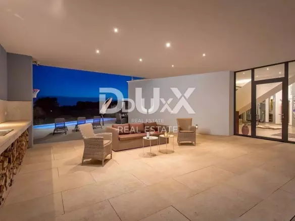 6-bedroom Villa In Višnjan, Croatia (454 M²)