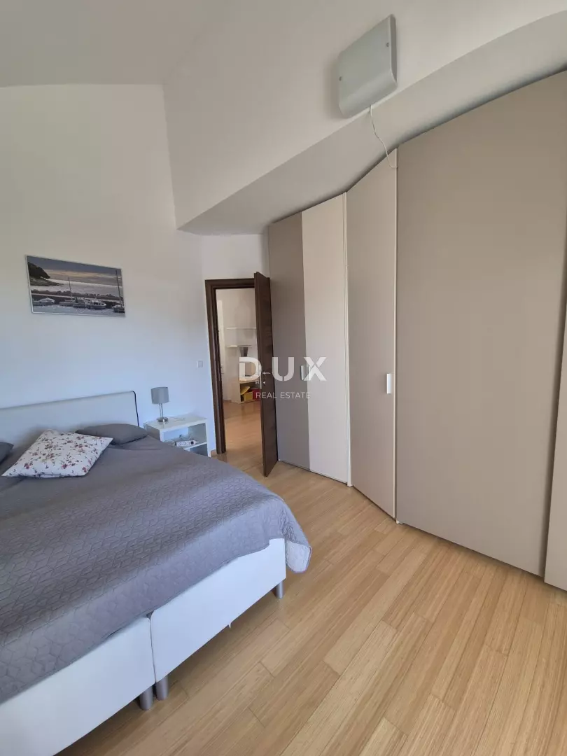 1760516757_9c937114-c5f9-462d-9902-2eb96ba709ac-0ec4b7 4-bedroom Apartment In Murter, Croatia (155 M²)