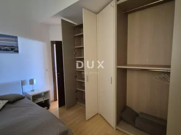 4-bedroom Apartment In Murter, Croatia (155 M²)